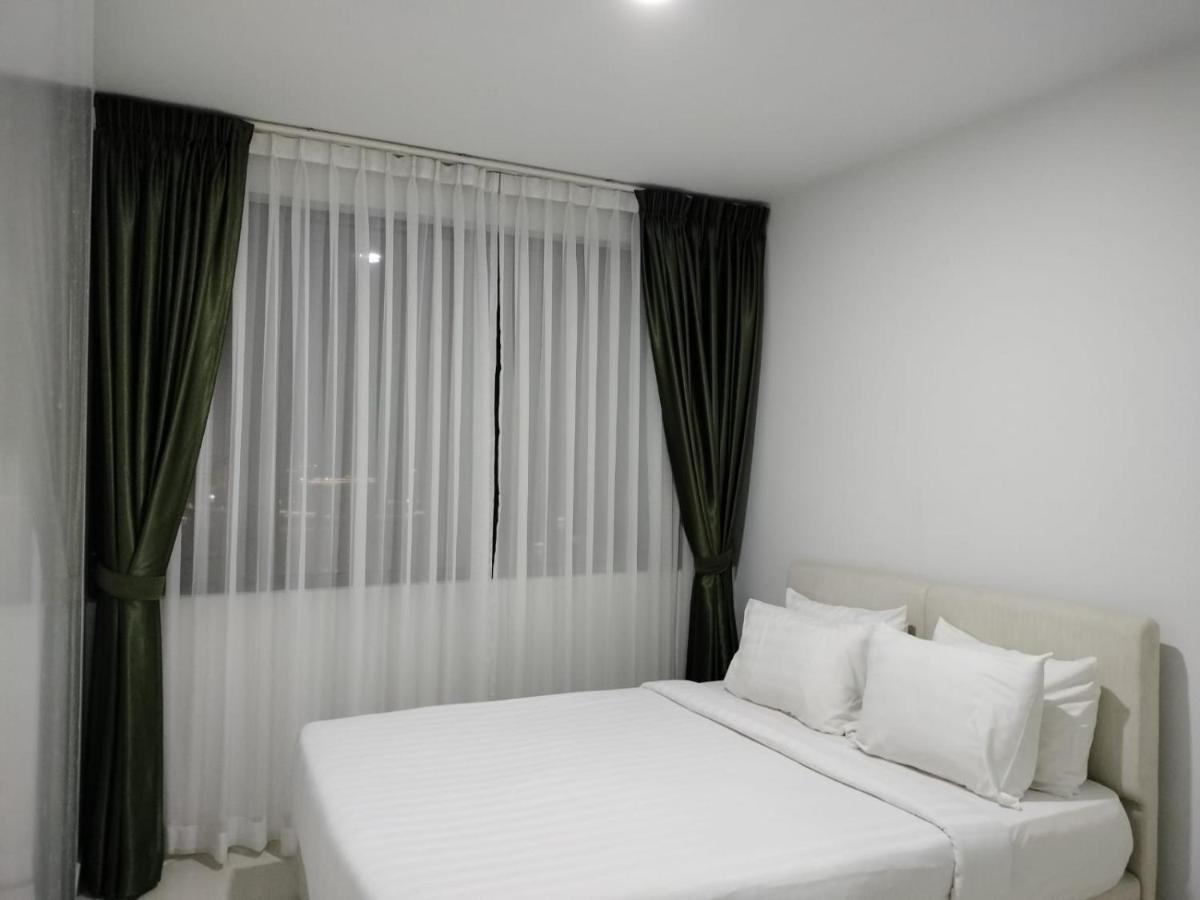 The Bridge Residence Phnom Penh Exterior photo