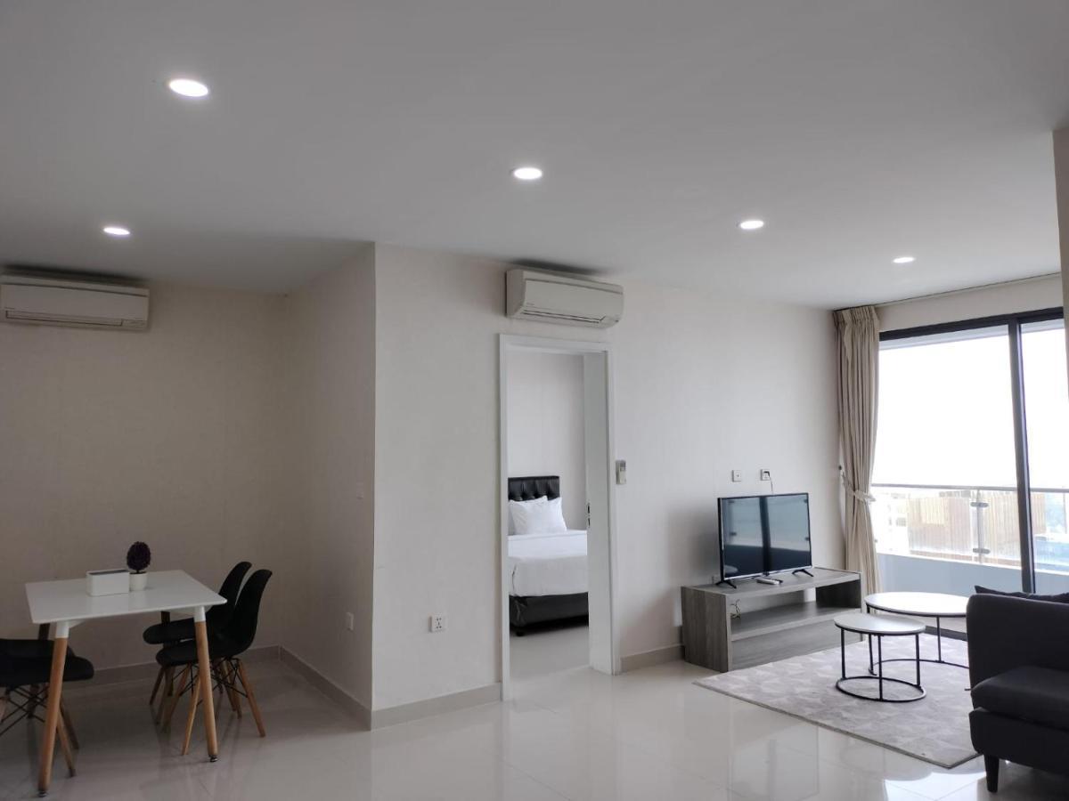 The Bridge Residence Phnom Penh Exterior photo
